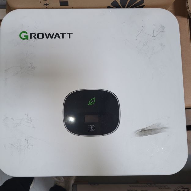 ONDULEUR HYBRIDE GROWATT - MODELE DEMO - 4 KW TRI
